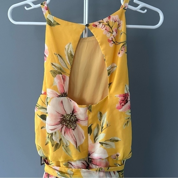 Vince Camuto Floral Dress - Picture 9 of 17